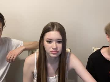 webcam couple holybabe342 live cam image #2787833