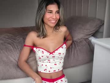 webcam girl aniishaa live cam image #12397469