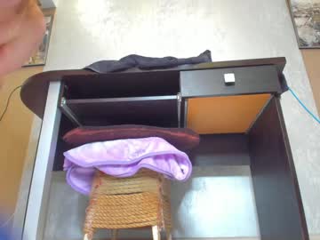 webcam girl squirt_blondy live cam image #2290191