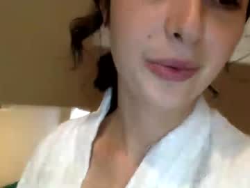 webcam girl ariel_lena live cam image #7058043