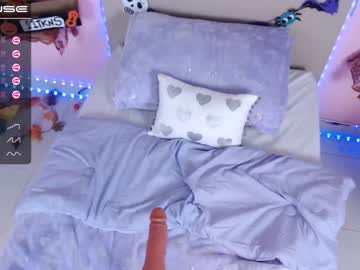 webcam girl little_effy18 live cam image #547442