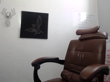 webcam girl yourcrazyneightbor live cam image #3197486