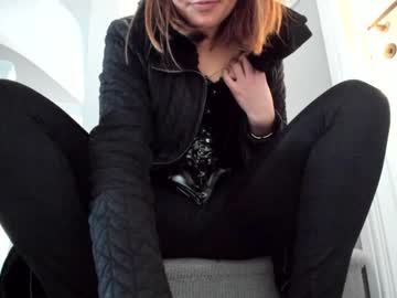 webcam girl eatmypie69 live cam image #4785526