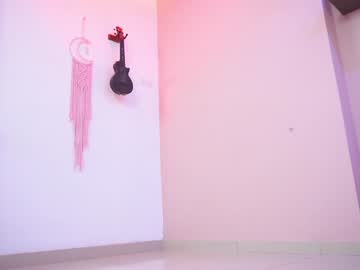 webcam girl little_effy18_ live cam image #11794140