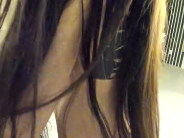 webcam girl bmwm5f90 live cam image #12495818