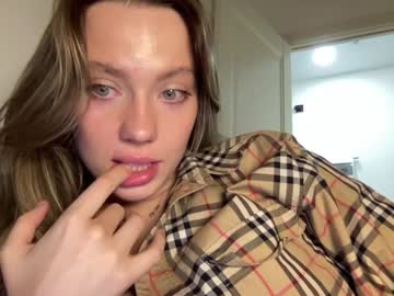 webcam girl angel_from_sky live cam image #12739871
