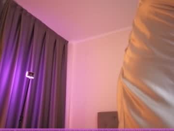 webcam girl aalliyahh live cam image #13018545