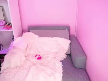 webcam girl little_effy18_ live cam image #12451208