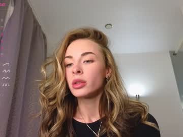 webcam girl uwunikaa live cam image #7115920