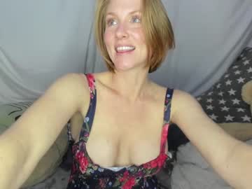 webcam couple akgingersnaps live cam image #7135062