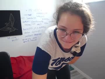 webcam girl yourcrazyneightbor live cam image #3523526