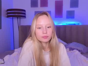webcam girl callme_star live cam image #7574668