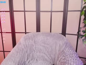 webcam girl emmika_ live cam image #161590