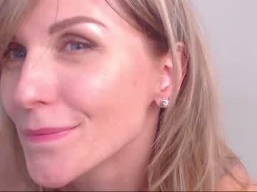webcam girl lady_ada live cam image #468009
