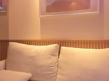 webcam girl hee_jin live cam image #11301893