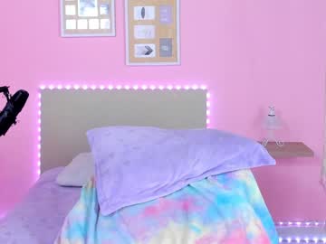 webcam girl little_effy18 live cam image #4272652
