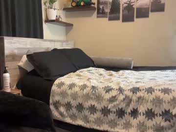 webcam girl peachyflowers live cam image #12013719