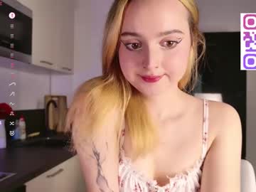 webcam girl pinky__binky live cam image #12214772