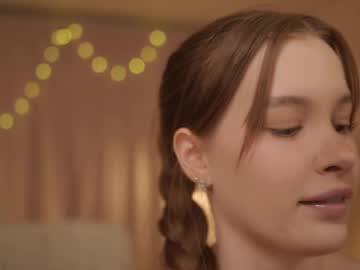 webcam girl sophiephoria live cam image #12288840