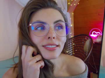 webcam girl girl_next_door19 live cam image #8575254