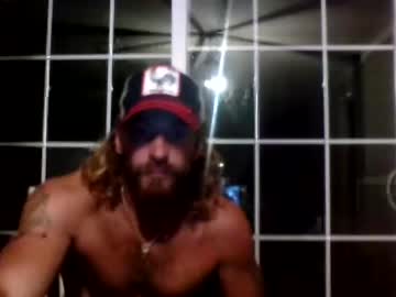 webcam man farmdad69 live cam image #6165625