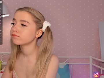 webcam girl harrelleaster live cam image #1911792