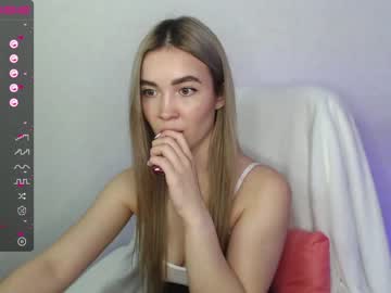 webcam girl yourvirusqueen_ live cam image #3049254