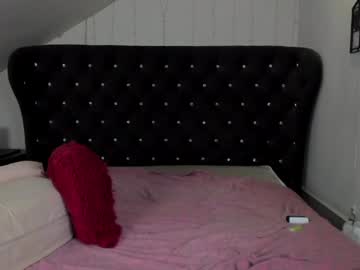 webcam man aristarkh_ live cam image #8093418