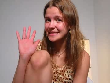 webcam girl eli_sun live cam image #9567084