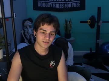 webcam man crashmonroe live cam image #3388352