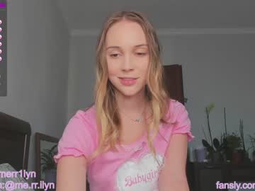 webcam girl merrilyn live cam image #3102836