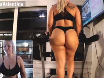 webcam girl milavalentinax live cam image #2465104