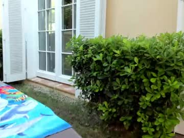 webcam girl oksanafedorova live cam image #3226719