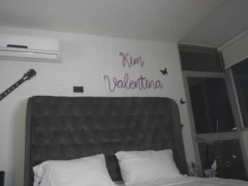 webcam girl venezolanacute live cam image #722904