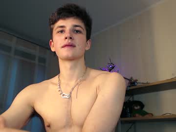 webcam man martinlutar420 live cam image #622310
