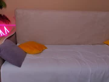 webcam couple mari__anna live cam image #10541520