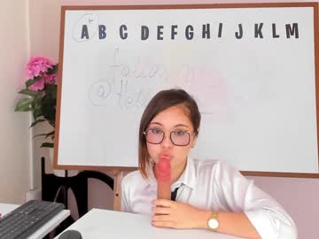 webcam girl hellen_coy live cam image #9680710