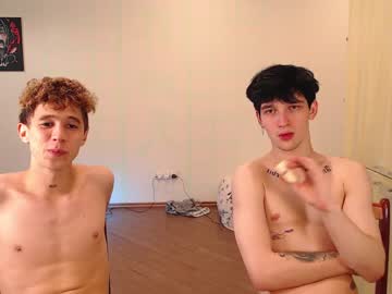 webcam man teddy_mode live cam image #302111