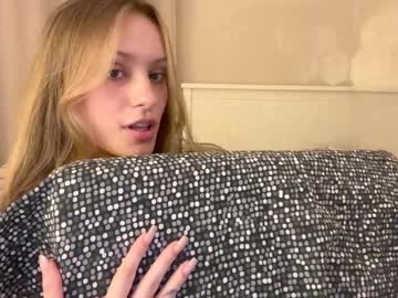webcam girl fflloowweerr live cam image #10986554