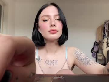 webcam tranny evelynforever live cam image #5936739