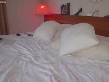 webcam girl emilia98xxx live cam image #7748770