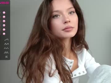 webcam girl isia_slay live cam image #2094802