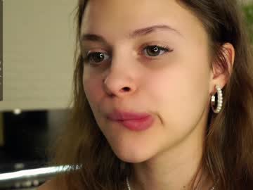 webcam girl a_whole_eternity live cam image #9262695