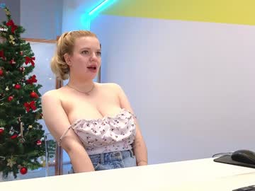 webcam girl lovlybambi live cam image #11397818