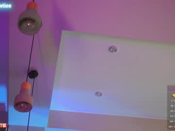 webcam girl _taylor_swift live cam image #5831952