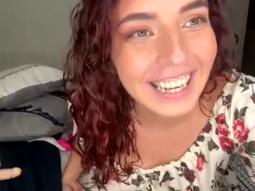 webcam girl straightoutthetrailer live cam image #10615989