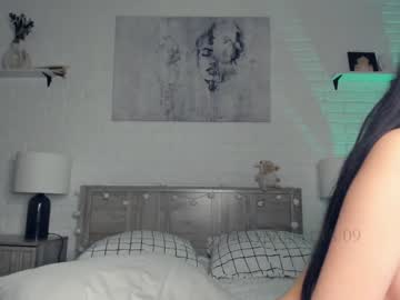 webcam girl riskyproject live cam image #7107805