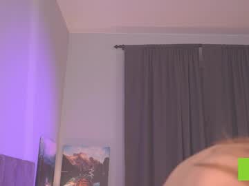 webcam girl telladreamer_ live cam image #12106442