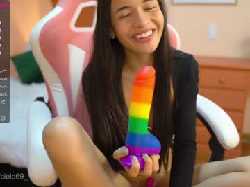 webcam girl cielo69_ live cam image #761812