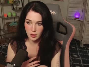 webcam girl evelynclaire live cam image #8067026